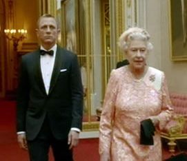 Queen-with-daniel-craig-in-james-bond-spoof-shown-during-the-london-2012-opening-ceremony-245353966